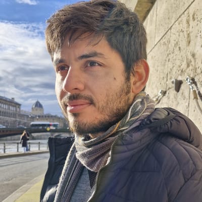 Adrián Sosa: Deshacer el mundo en Pabellón 4 Una contribución a la crítica del trabajo por Alejandro Zuy para arte online