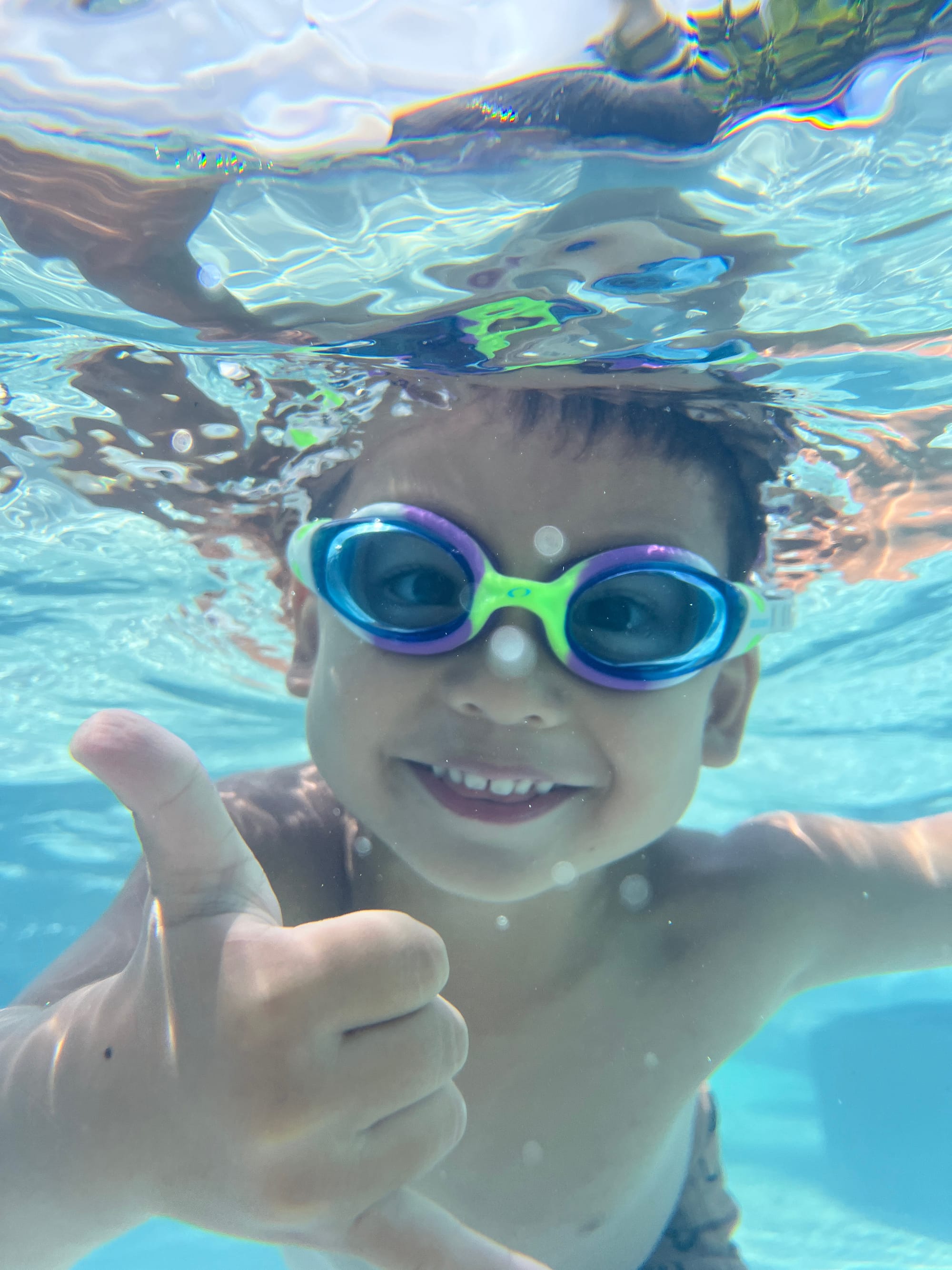10 Medidas Esenciales para Prevenir Ahogamientos en Albercas, Playas y Baños