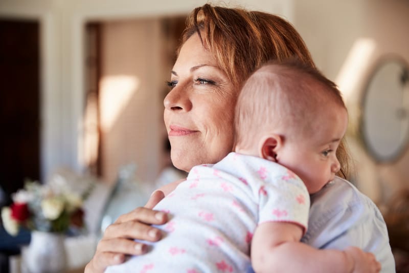Top 10 Prácticas para Prevenir Accidentes en Casa con Bebés y Niños Pequeños