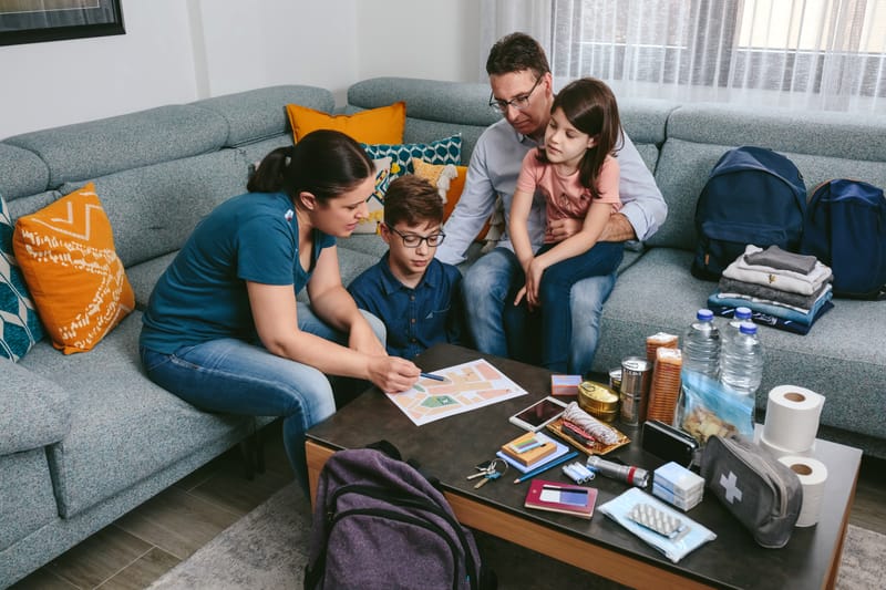 Top 10 Prácticas para Preparar a tu Familia ante Desastres y Emergencias