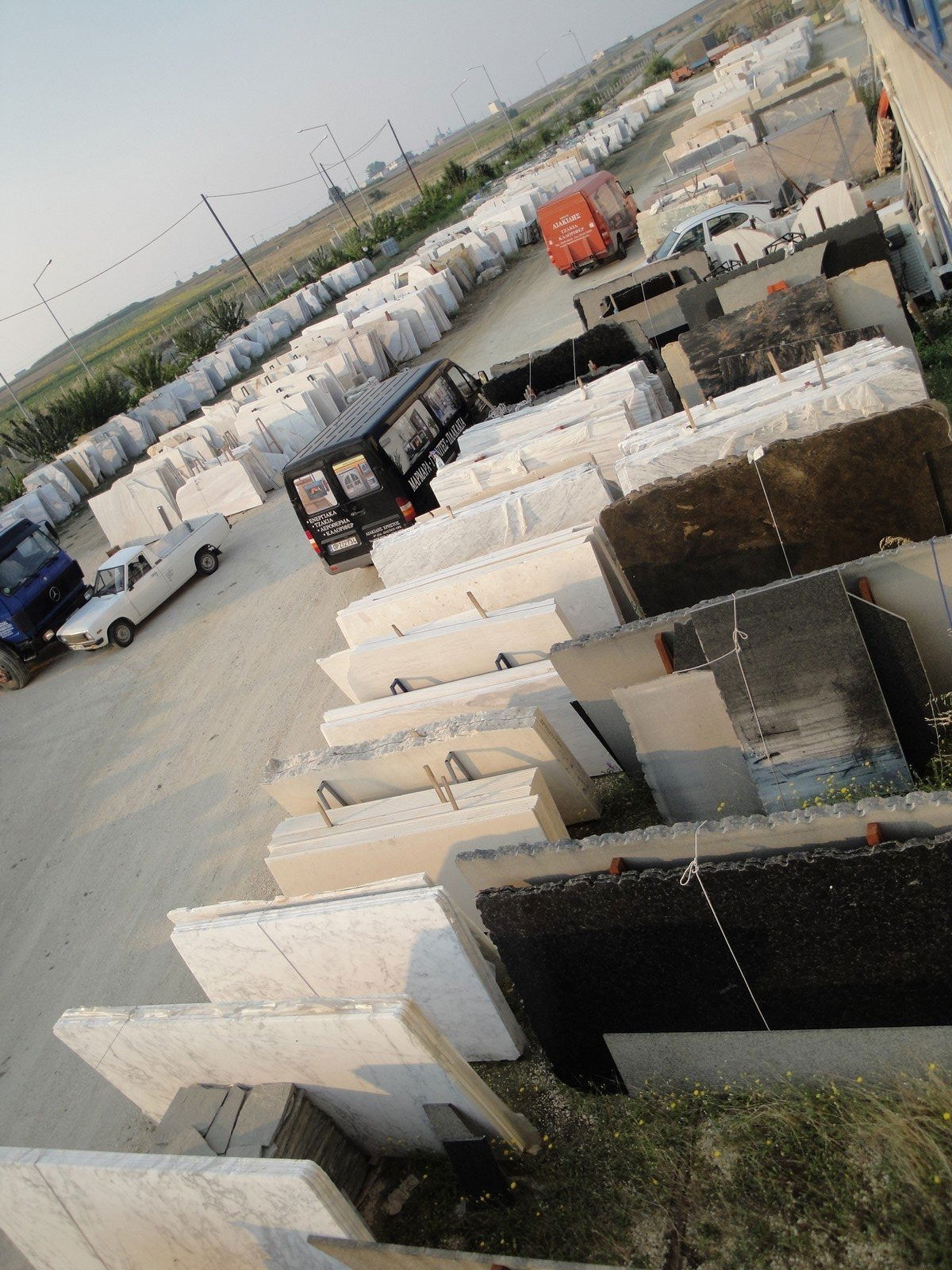 Μάρμαρα Γρανίτες Λιακίδης