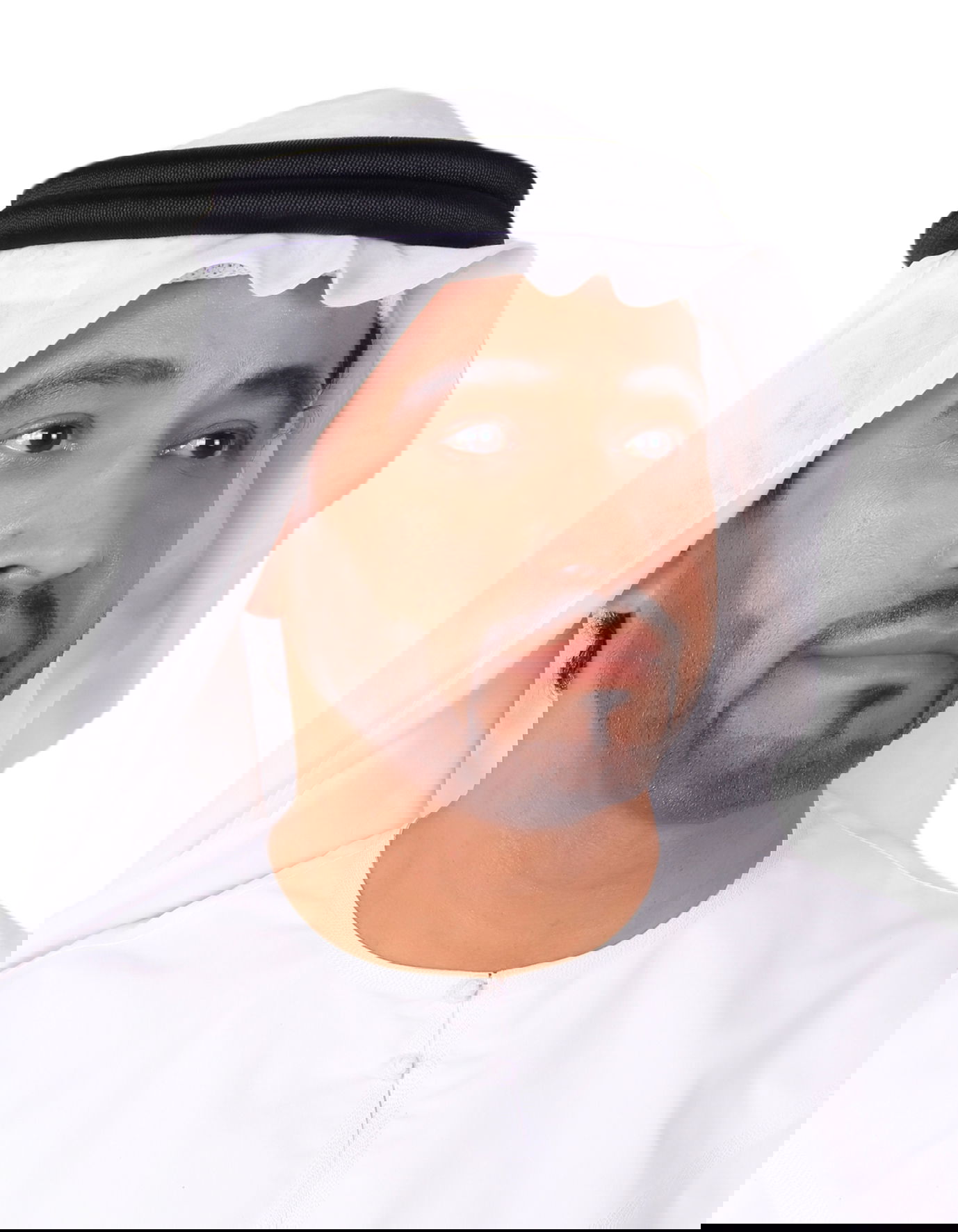 فريق طبي بدبي ينقذ سائحة أصيبت بأزمة قلبية حادة بسفينة