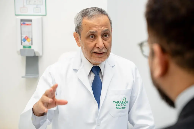 أطباء في دبي يبتكرون تقنية لتبريد الأعصاب خلال جراحات المفاصل