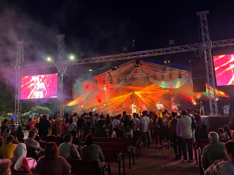 De prin țară adunate