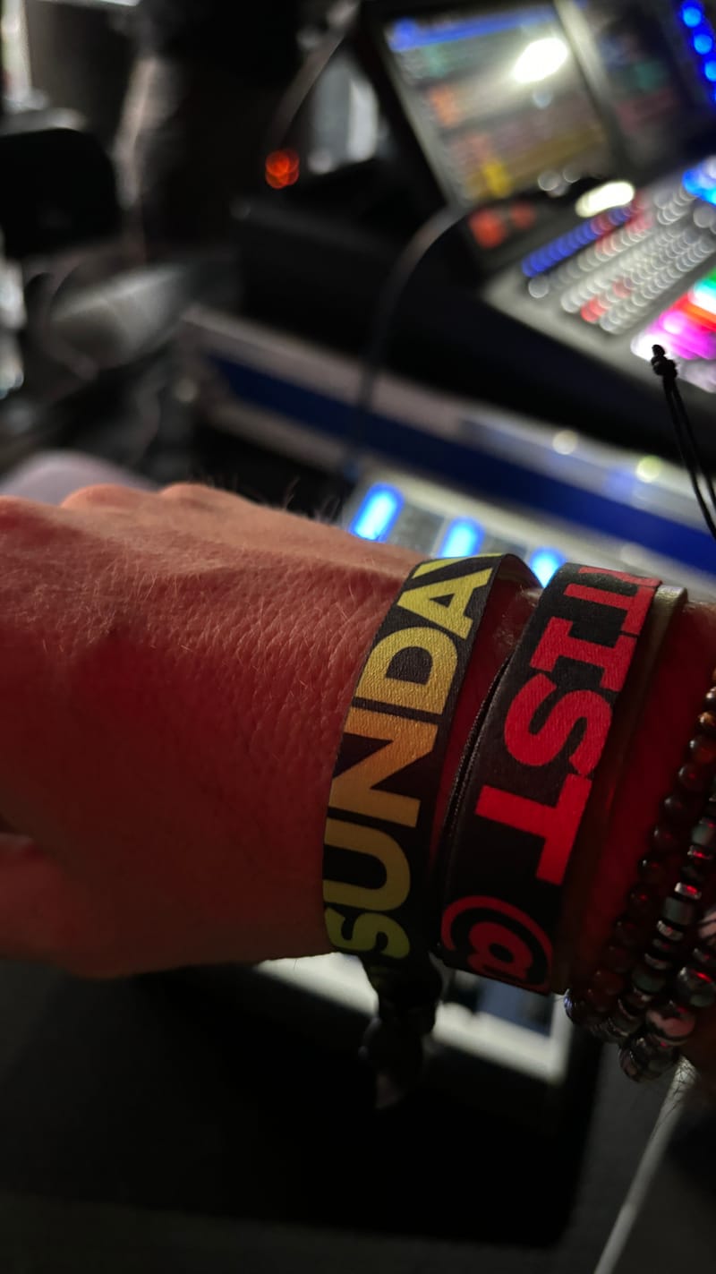 Mi-am lăsat amprenta și pe aici...