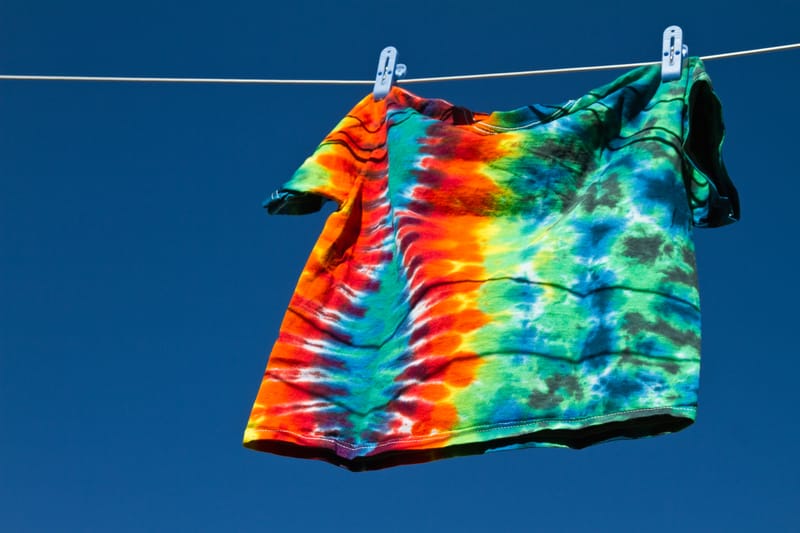 TIE AND DYE