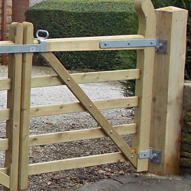 Wooden 5 Bar Gate Fittings