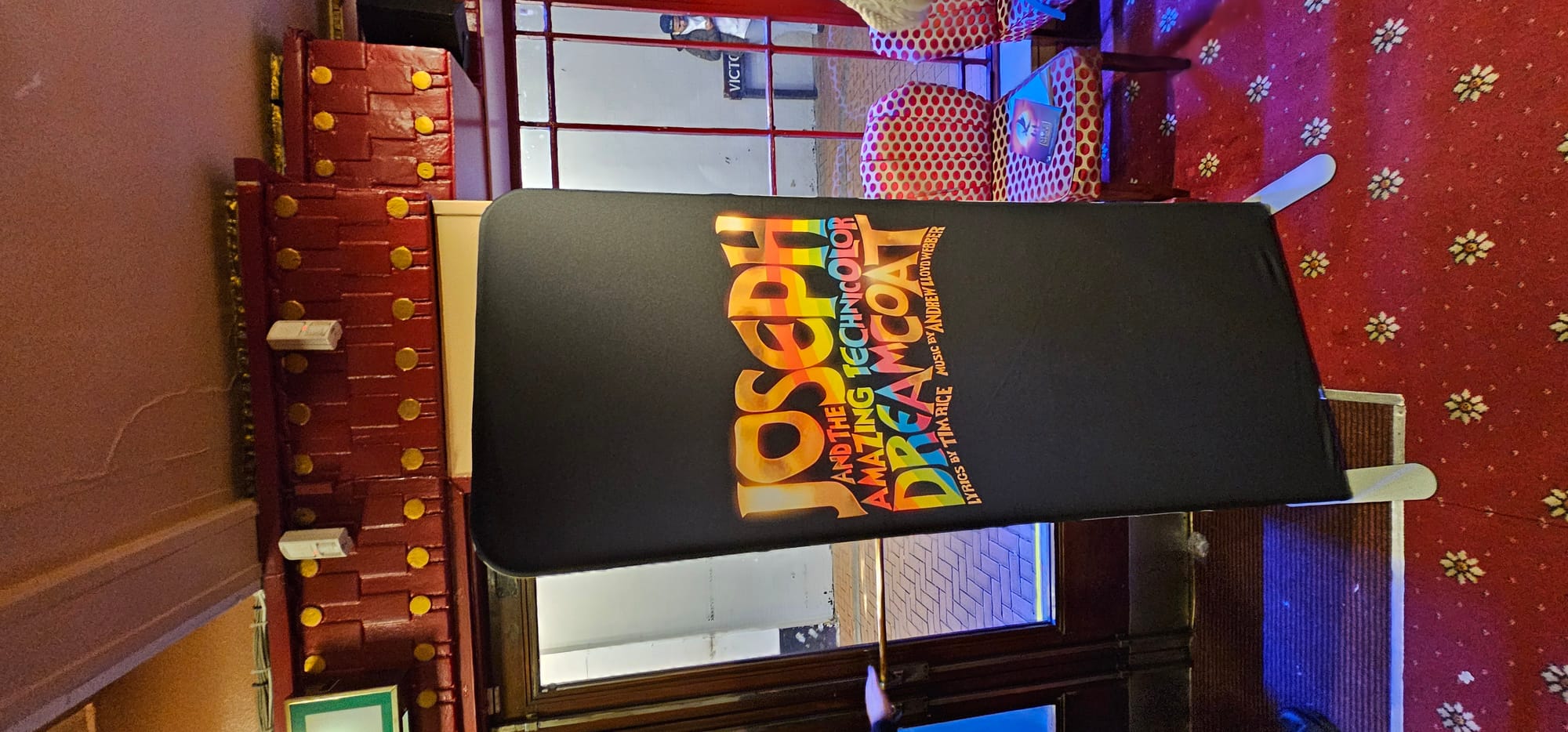 JOSEPH AND THE AMAZING TECHNICOLOR DREAMCOAT