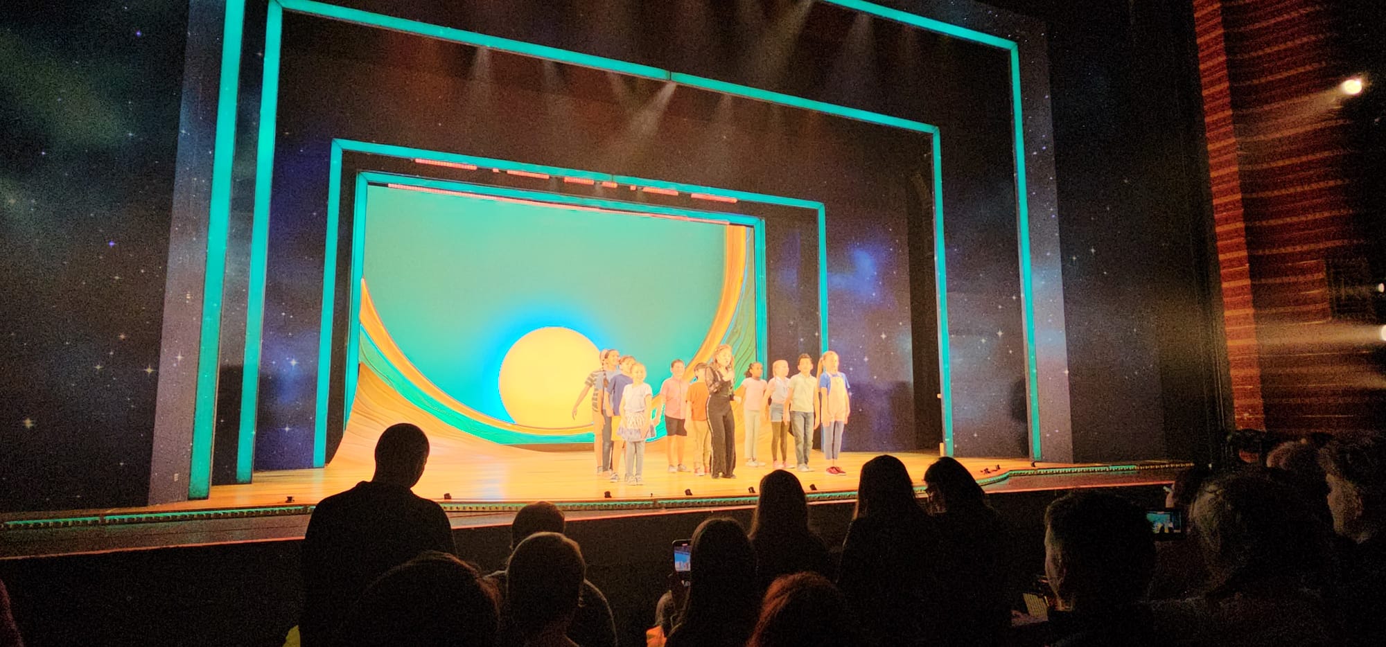 JOSEPH AND THE AMAZING TECHNICOLOR DREAMCOAT