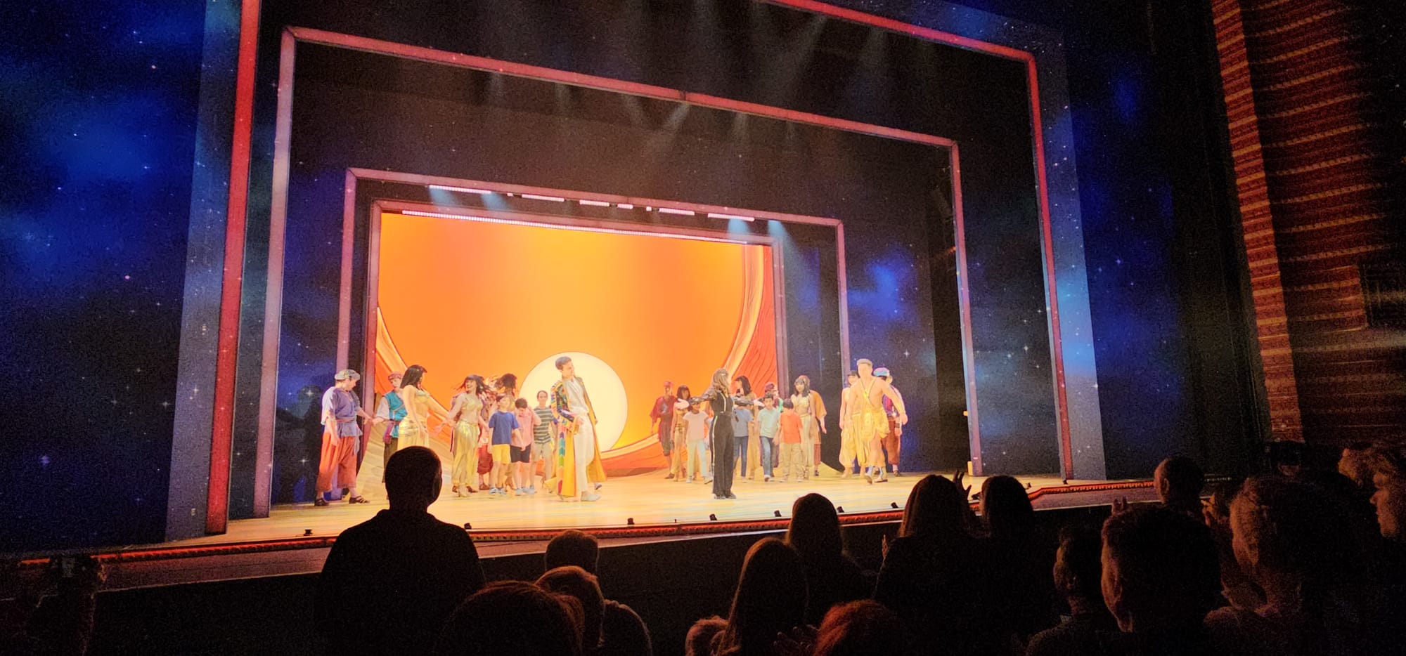 JOSEPH AND THE AMAZING TECHNICOLOR DREAMCOAT