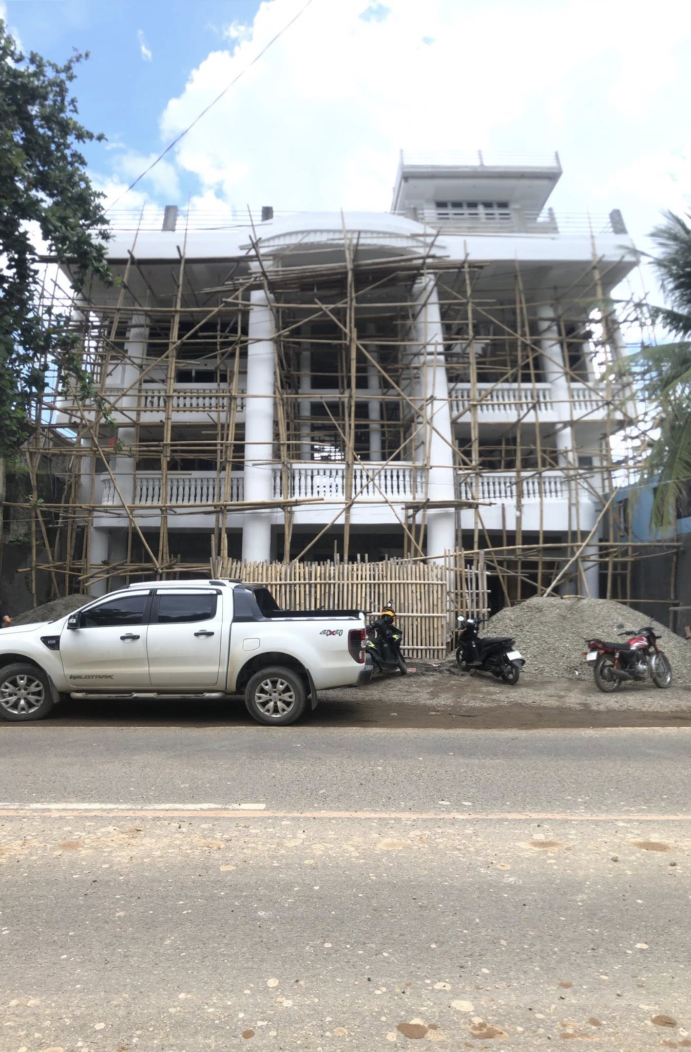 White Vacation Event House