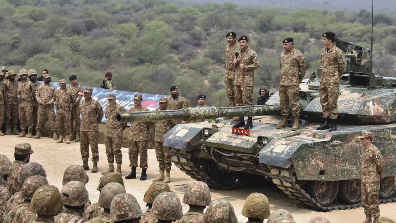 India vs. Pakistán, un conflicto propiciado por las "heridas abiertas" que dejó el Reino Unido.