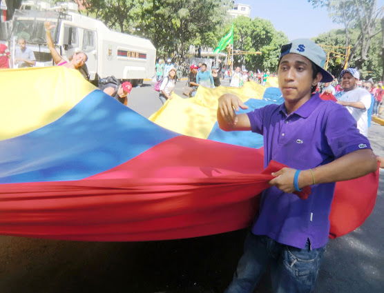 Soberanía, independencia y asesinato en alta mar