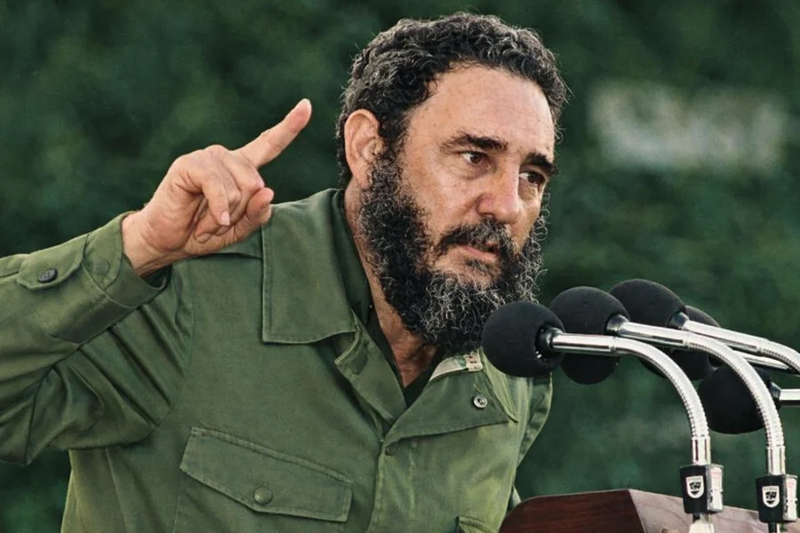 Comandante Fidel Castro Ruz seguir sus huellas hoy un mandato de la humanidad. Por Stella Calloni