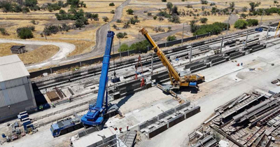Prefabricados de hormigón en proyecto Nueva Centinela (DMC): Grúa gantry y cámaras recuperadoras para áridos