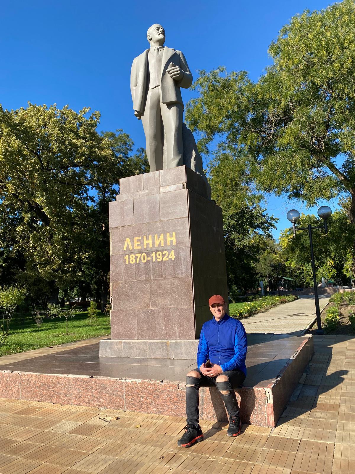 Statuia lui Lenin