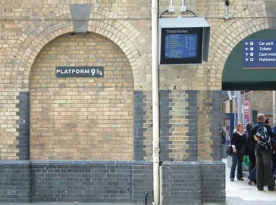 10 INTERESTING FACTS ABOUT J.K. ROWLING