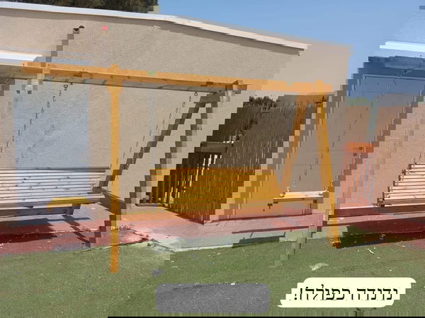 אנו מציעים מגוון של סדנאות נגרות מטריפות!