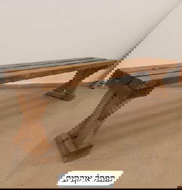 אנו מציעים מגוון של סדנאות נגרות מטריפות!