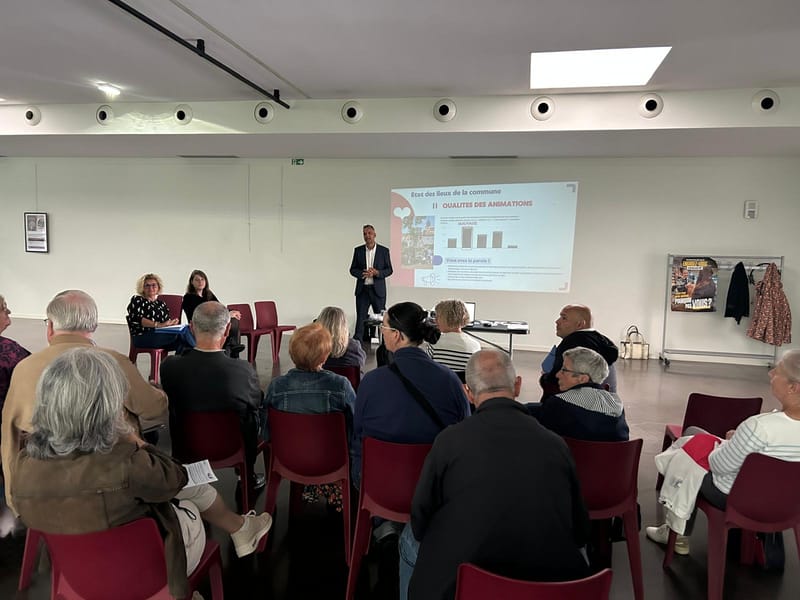 Des échanges pour une démocratie particiative