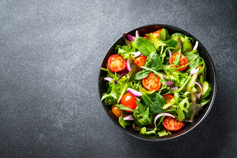 Salade Poitrine Roulée Fumée