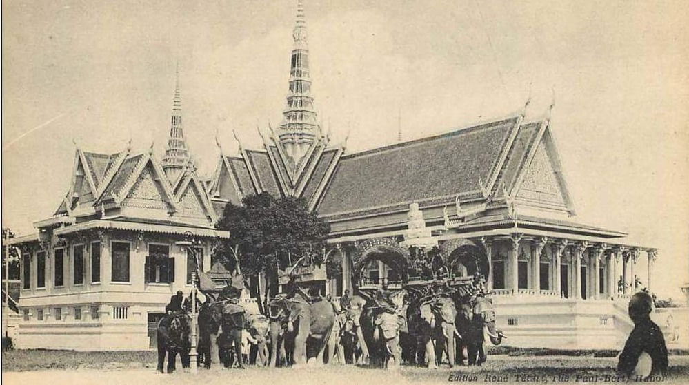 Salle du trône du palais royal cambodgien