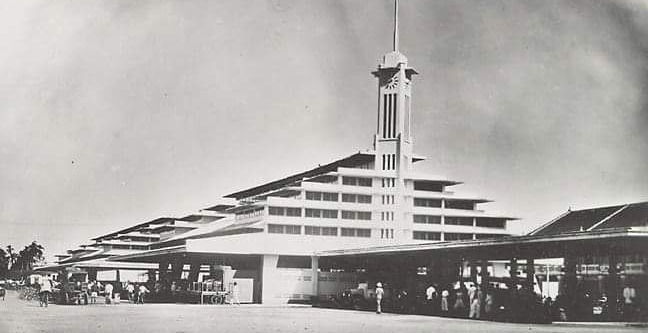 Le marché principale de style colonial à Battambang 