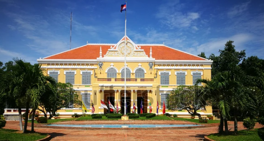 L'ancienne maison du gouverneur français à Battambang