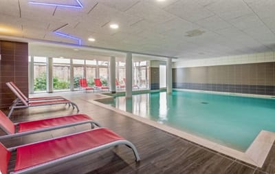 Colmar (68000)  AVEC PISCINE INTERIEURE