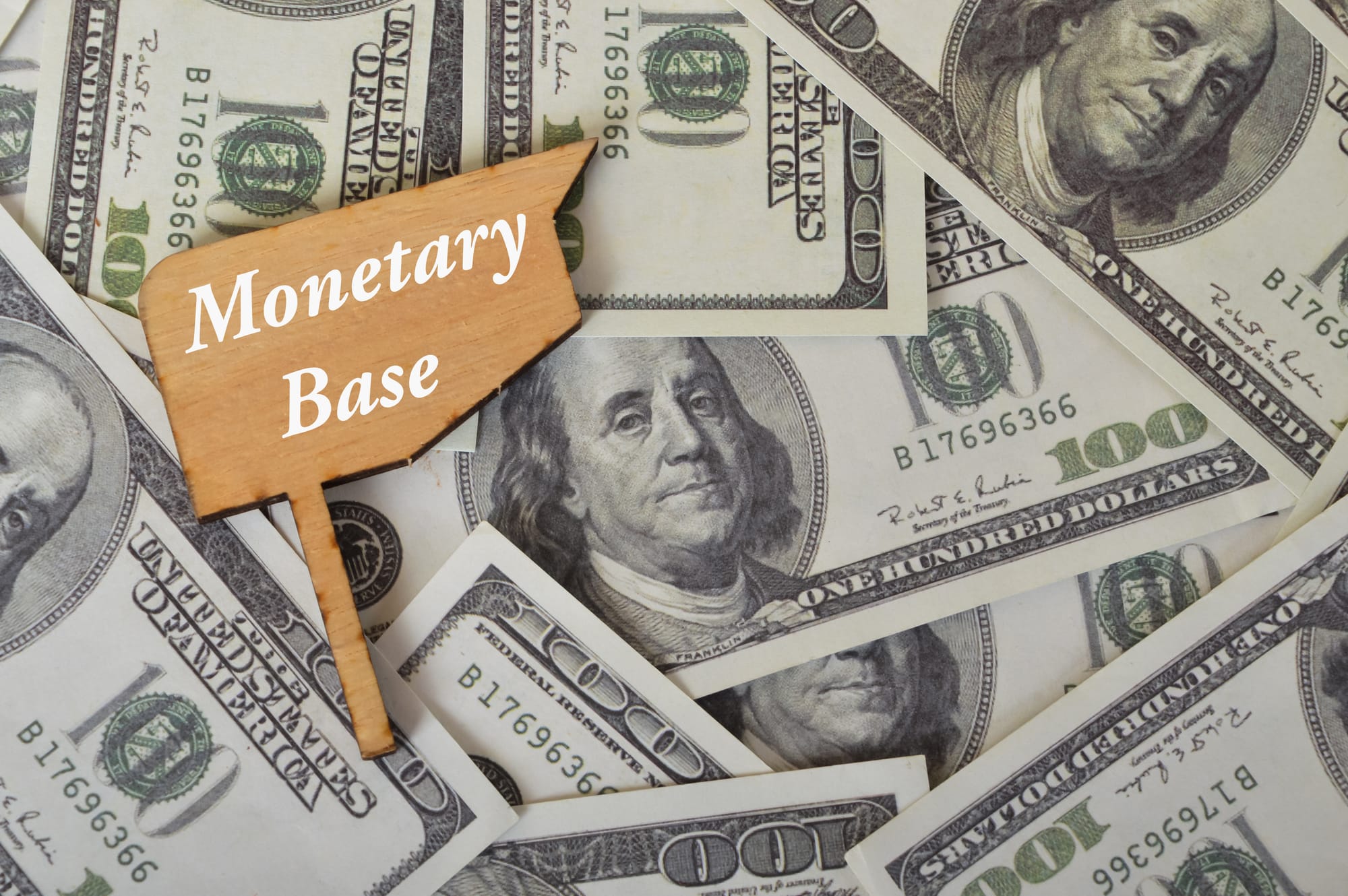 Top 10 Basics, What a Base Blockchain Token Is, and Why It Matters for Digital Finance