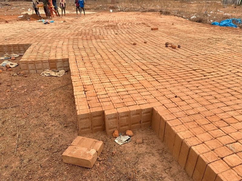 DESIGN AND CONSTRUCTION OF A LUMO MARKET IN FARRAFENNI