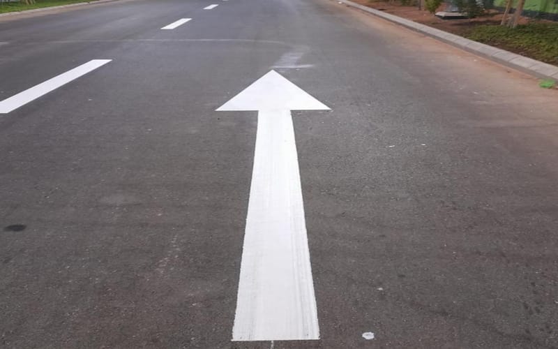 اعمال دهانات الطرق