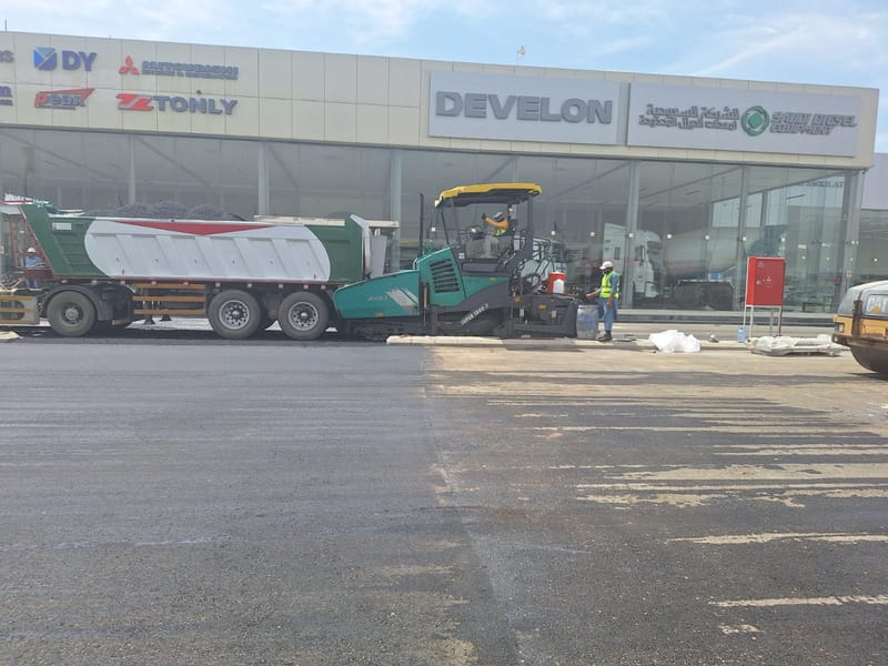 اعمال الاسفلت والطرق