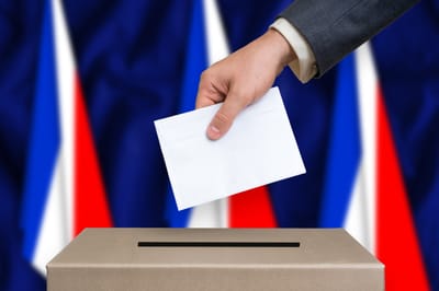 Stephen Hutchings Commented on Russia and the French Elections for France 24
