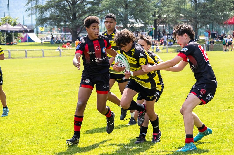 Photos d'action sur le terrain 