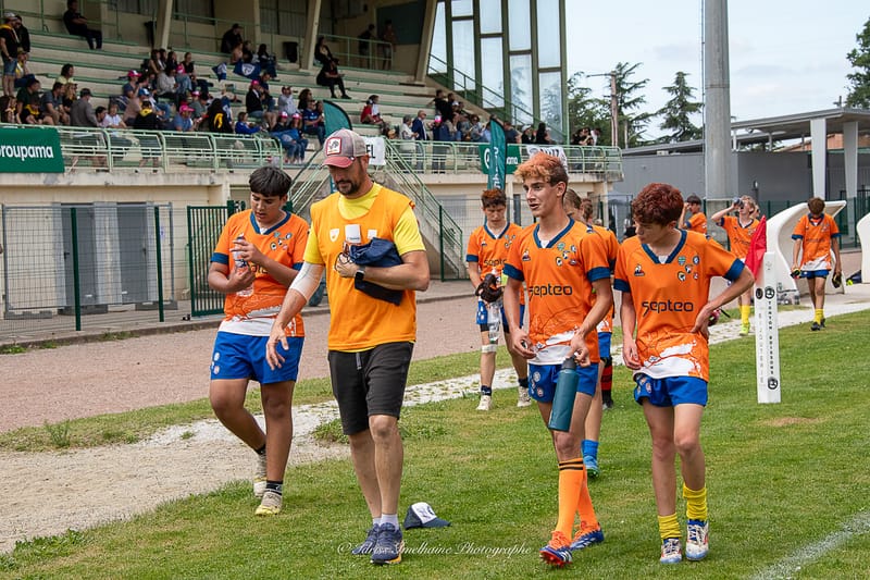 Photos d'action sur le terrain 