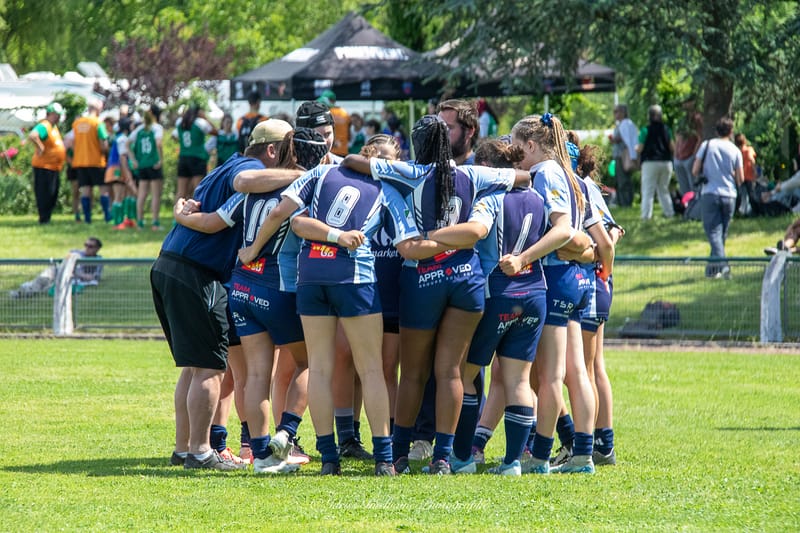 Photos d'action sur le terrain 