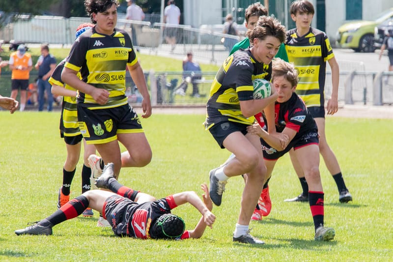 Photos d'action sur le terrain 