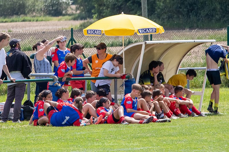 Images autour du terrain des spectateurs 