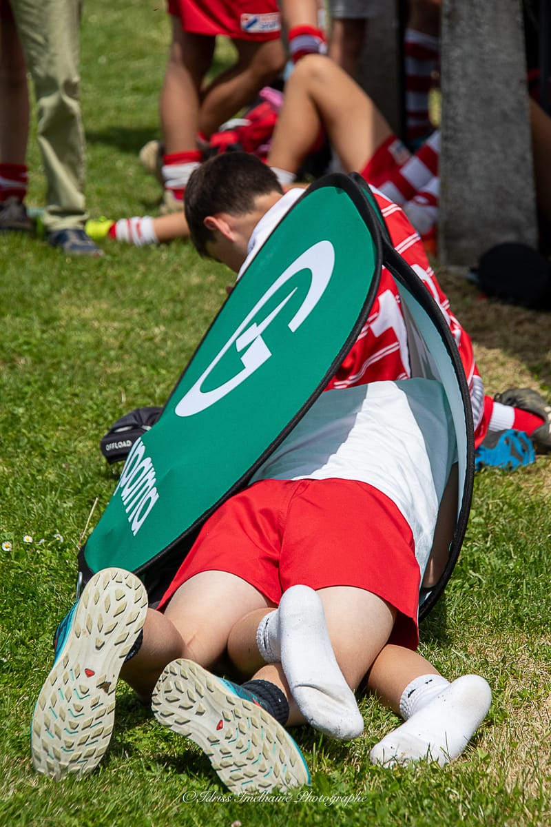 Images autour du terrain des spectateurs 