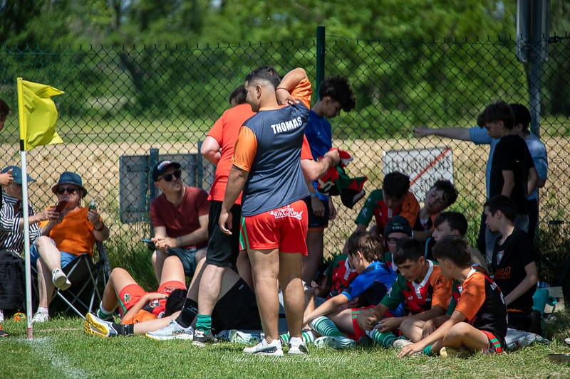 Images autour du terrain des spectateurs 