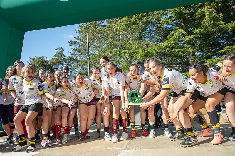 Photos de la remise des récompenses sur le podium