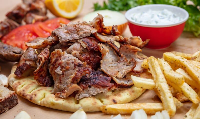 CHICKEN GYROS