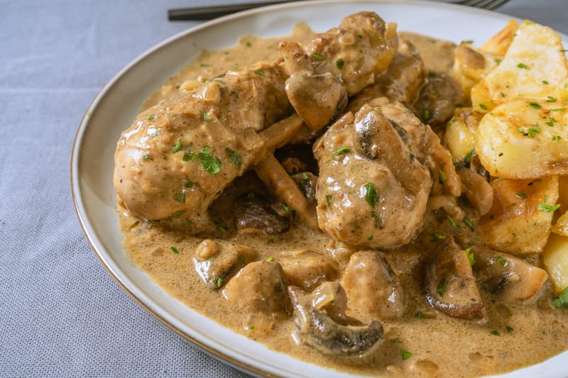 CHICKEN IN MUSTARD SAUCE