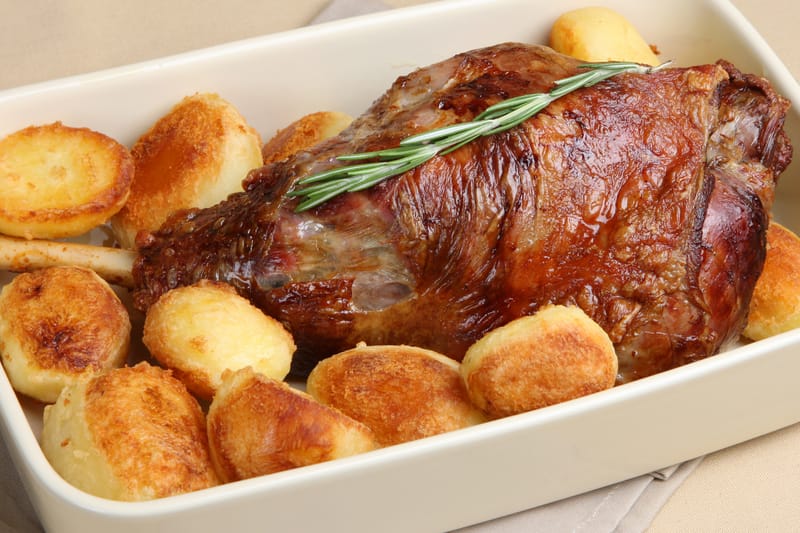 LAMB WITH POTATOS