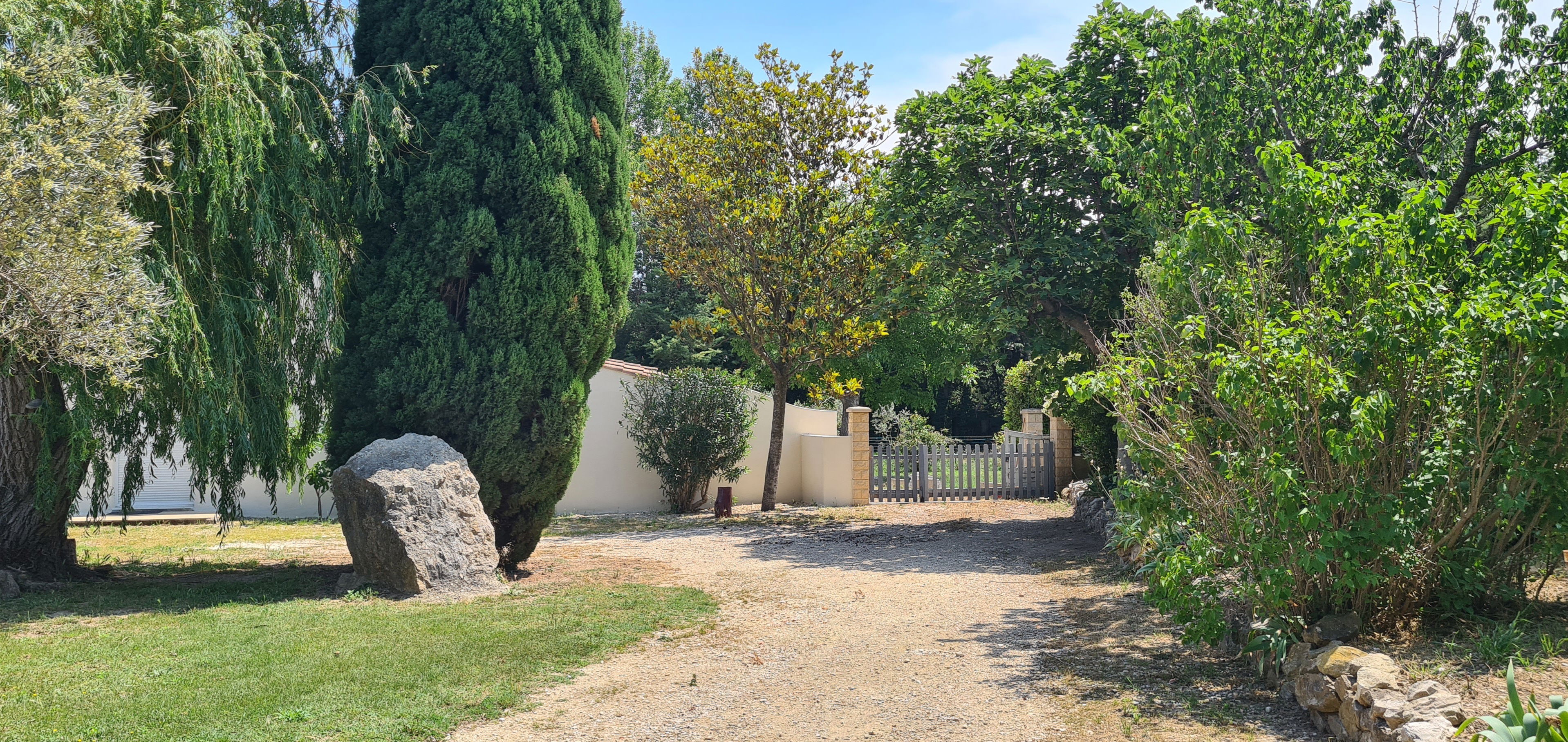 maison hôtes privée avec accès piscine en provence