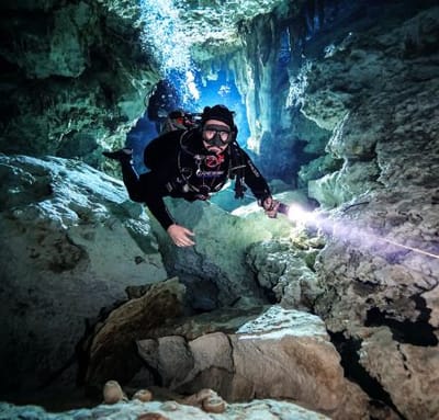 Diving in Tulum: Explore the Underwater World of Mexico