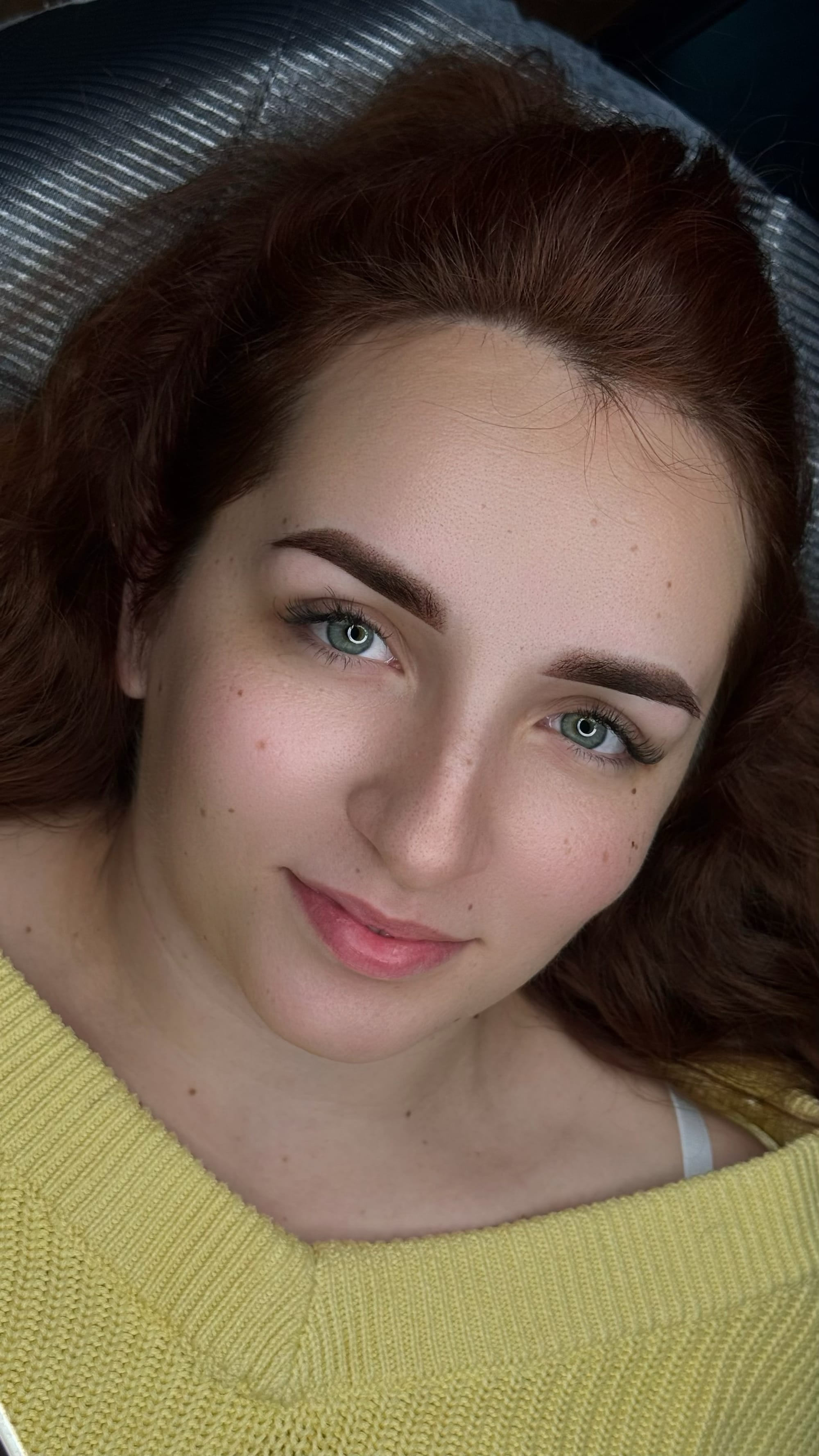 Micropigmentare sprâncene