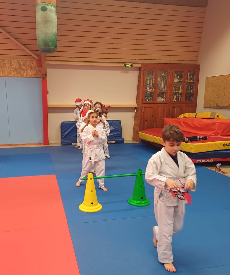Dernier cours de Karaté de l'année 16/12/2024