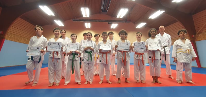 Passage de grades Ados 13-06-2025 : Félicitations pour les nouveaux gradés